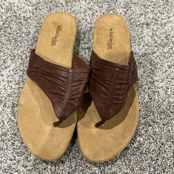 Aerosoles Flip Flop Sandals Brown Womens Size 9 Whats What Bungalow Leather - Picture 1 of 9